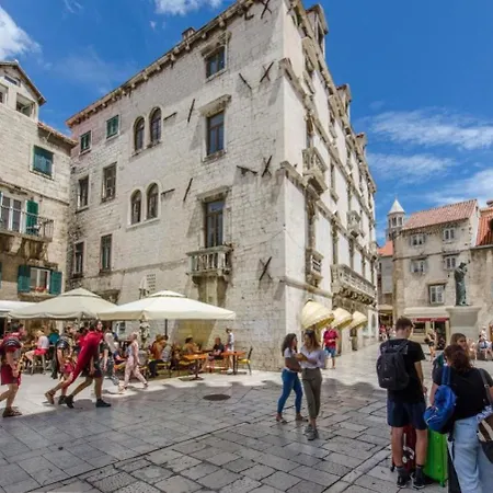 Stone Pearl Heritage Luxury